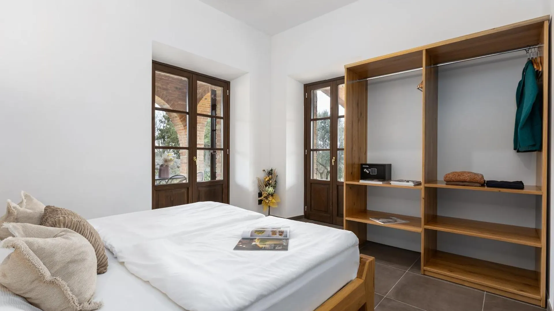 Tuscany Living - Terra Antica Montepulciano Stazione 0*,